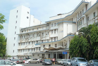 Breach Candy Hospital Trust